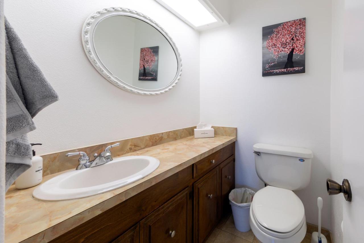 Ocean Beach Luxury + A Private Fireworks Show! Holiday home San Diego